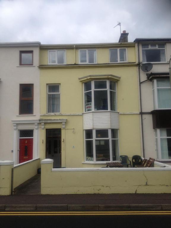 Causeway Coast Independent Hostel Portstewart Buitenkant foto